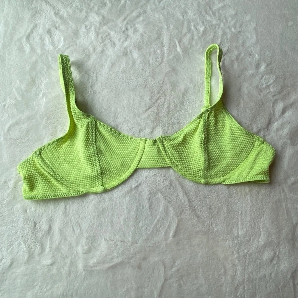 NWOT Frankie’s bikinis Sundance neon underwire bikini top 19373